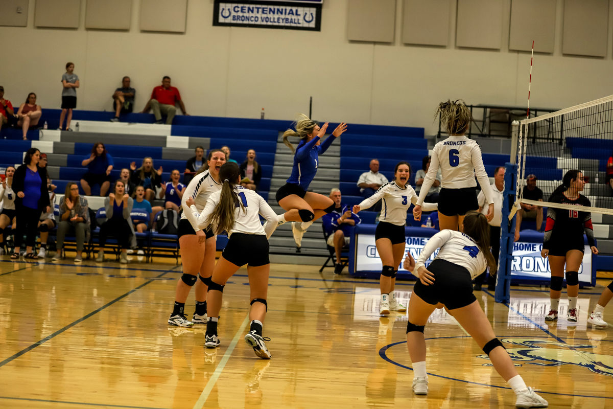Centennial VB vs Sandy Creek (49).jpg